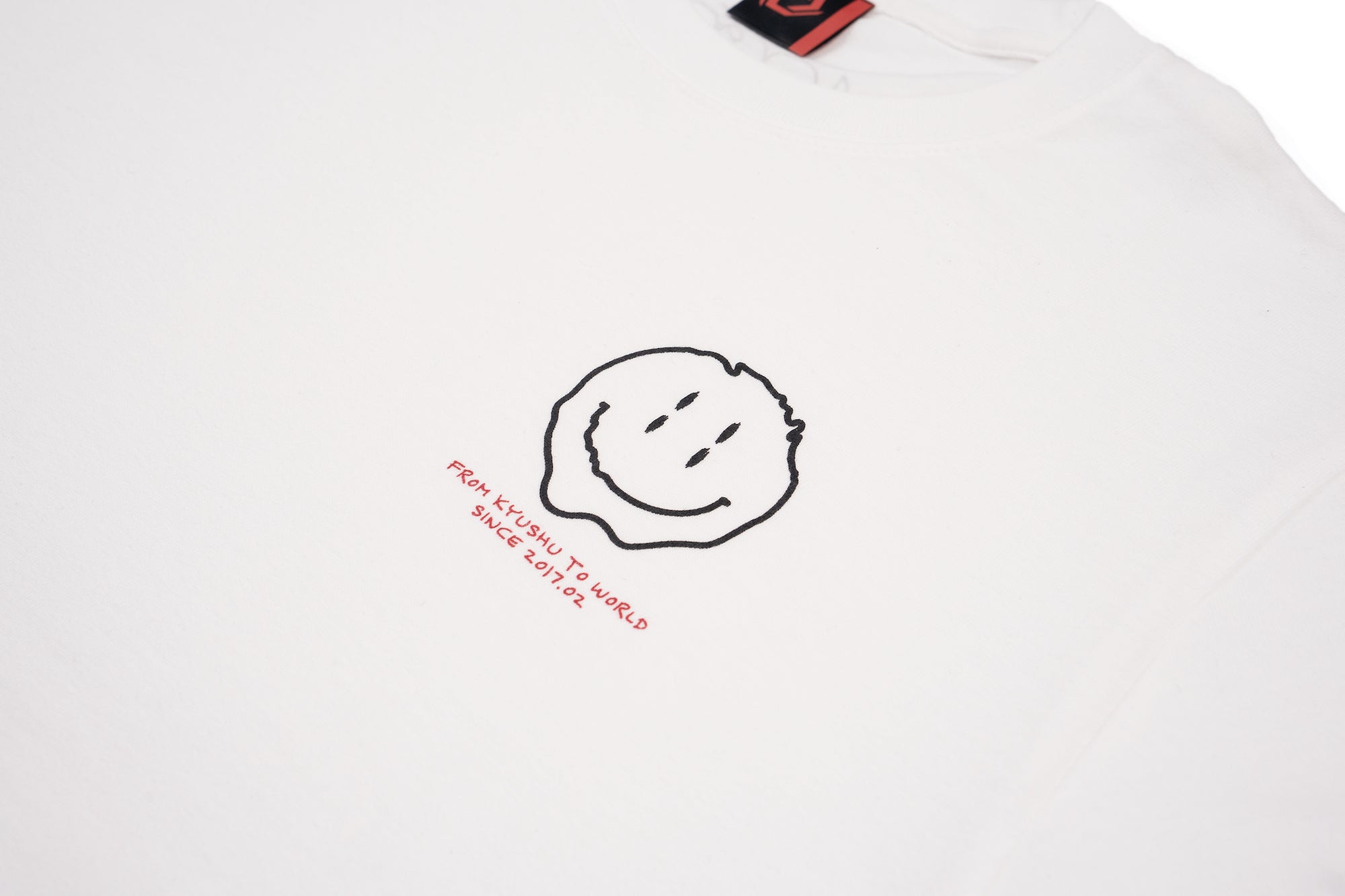 SENGOKU SMILE GRAPHIC TEE WHITE - Sengoku Gaming